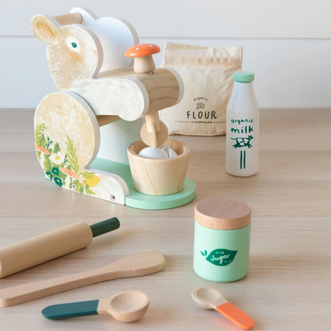 Manhattan Toy Bunny Hop Mikser / Wood Toy Pretend Play Set